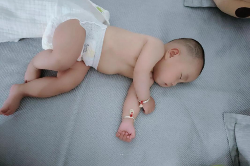 沂源孕妇肚子一跳一跳